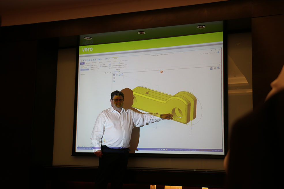 2017年Vero Software 大中华区经销商会议  最智能最安全的CAM编程软件WorkNC，最好用的5轴编程软件，最好用的3+2轴编程软件，最好用的模具编程软件，数控机床编程，强互 